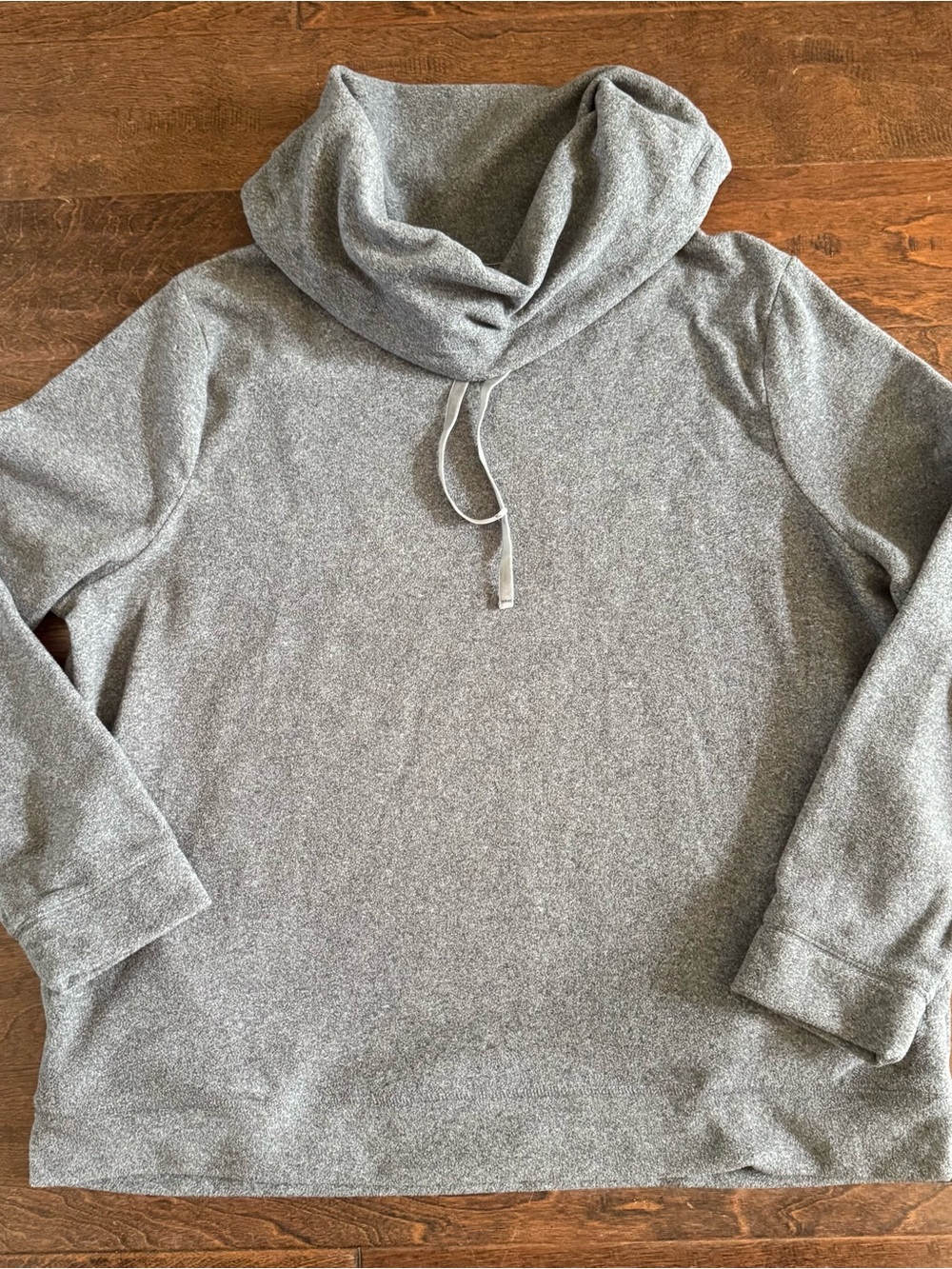 L.L. Bean Men's Heather Gray Funnel Neck Pullover